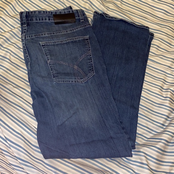 Calvin Klein Jeans - 36/32 Straight Cut - Picture 3 of 3